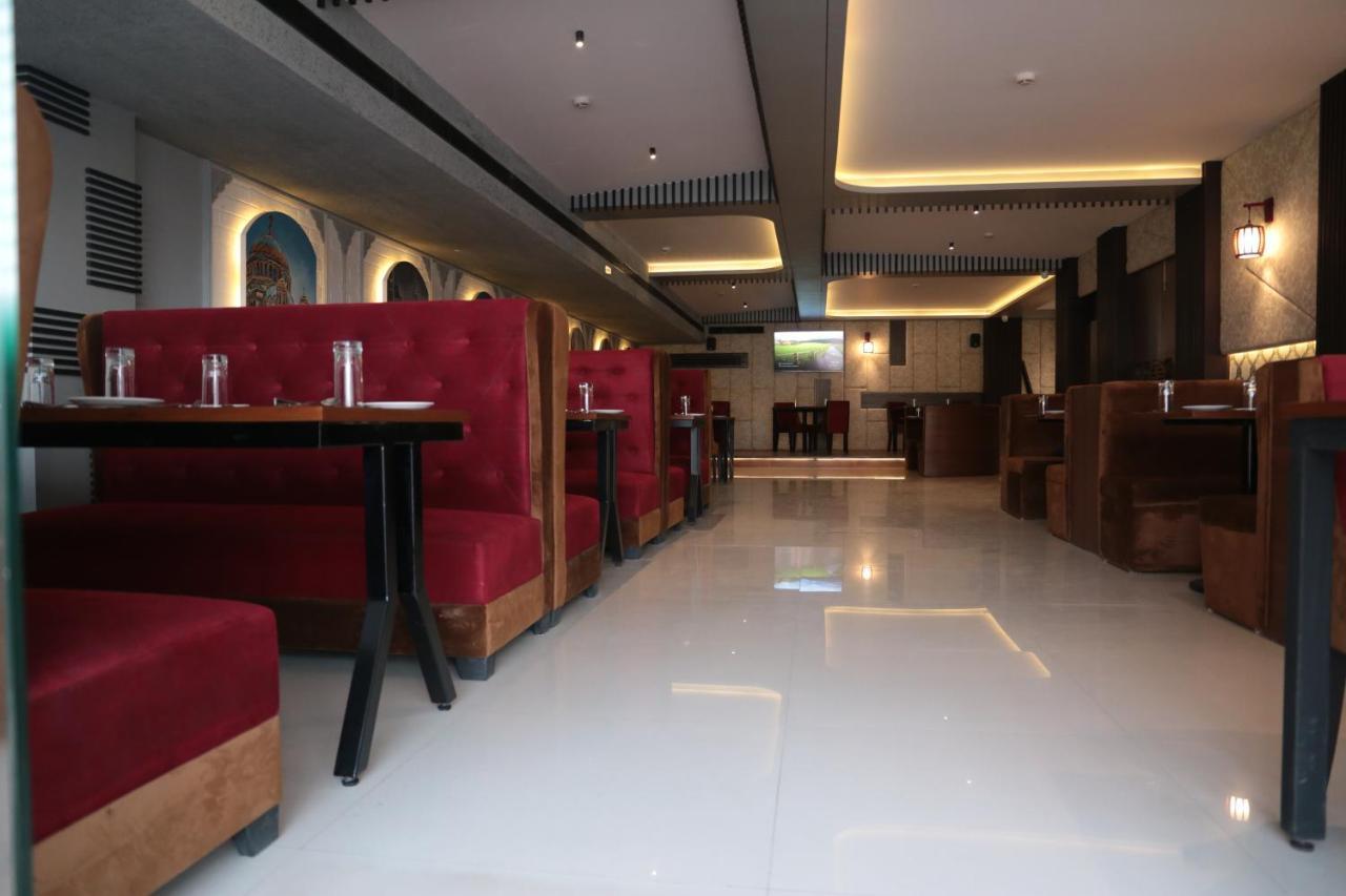 Hotel Ds International 贾姆谢德布尔 外观 照片